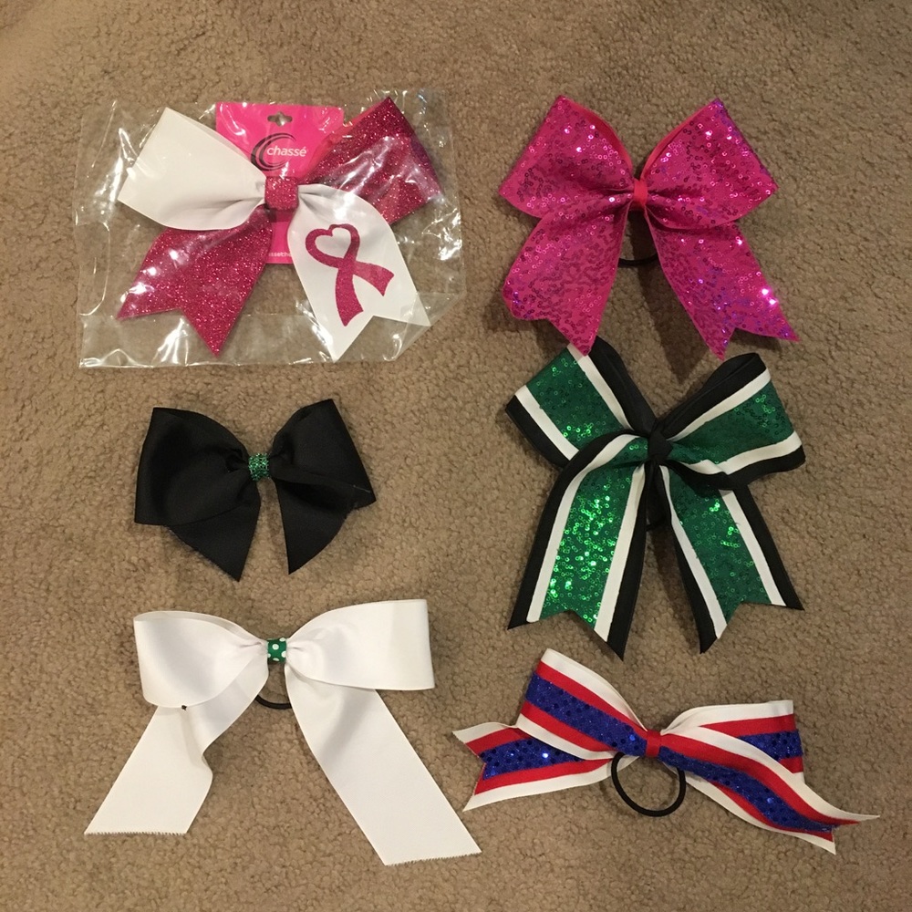 Set of Cheer Bows!